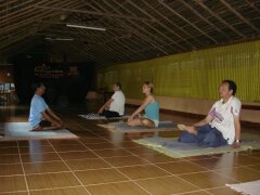 Yogatraining mit Yoga-Master K.R.Gopinathan
