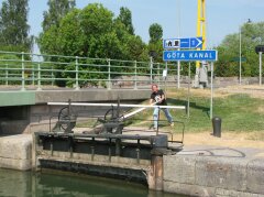 Hand betriebene Schleuse im Götakanal bei Borensberg