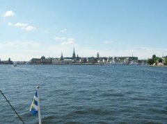 Am Horizont erscheint die Altstadt von Stockholm